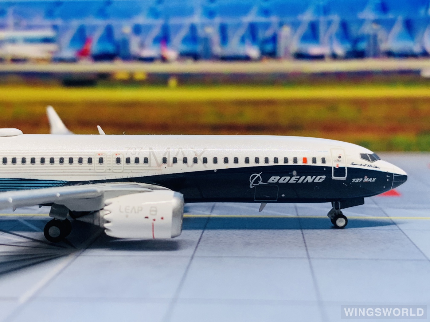 JC Wings 1:400 LH4033 Boeing 波音公司 Boeing 737 MAX 8 N8701Q