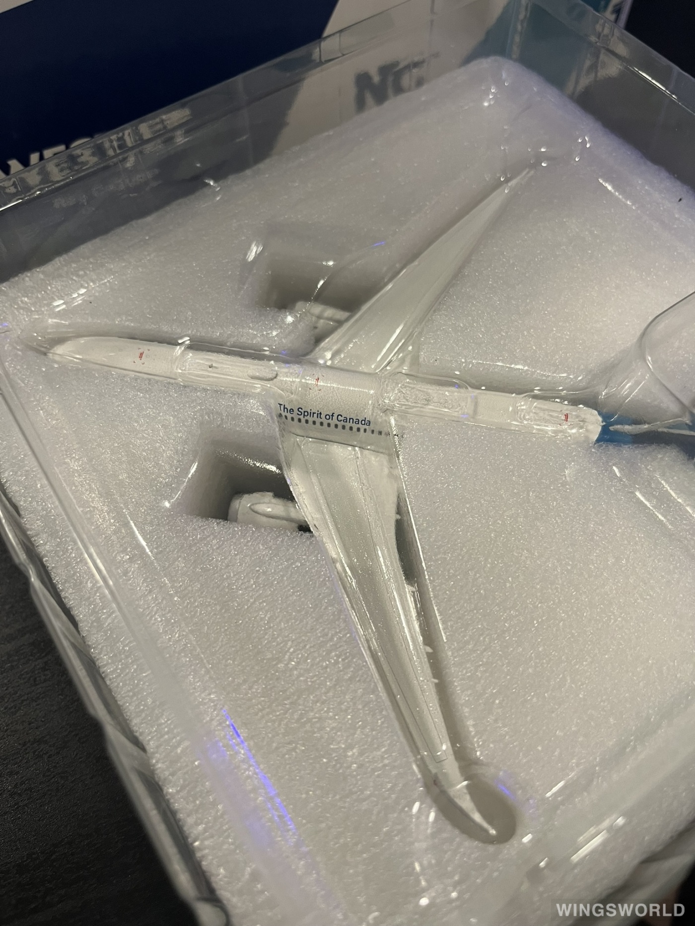 NGmodels 1:400 NG55018 WestJet 西捷航空 Boeing 787-9 C-GURP