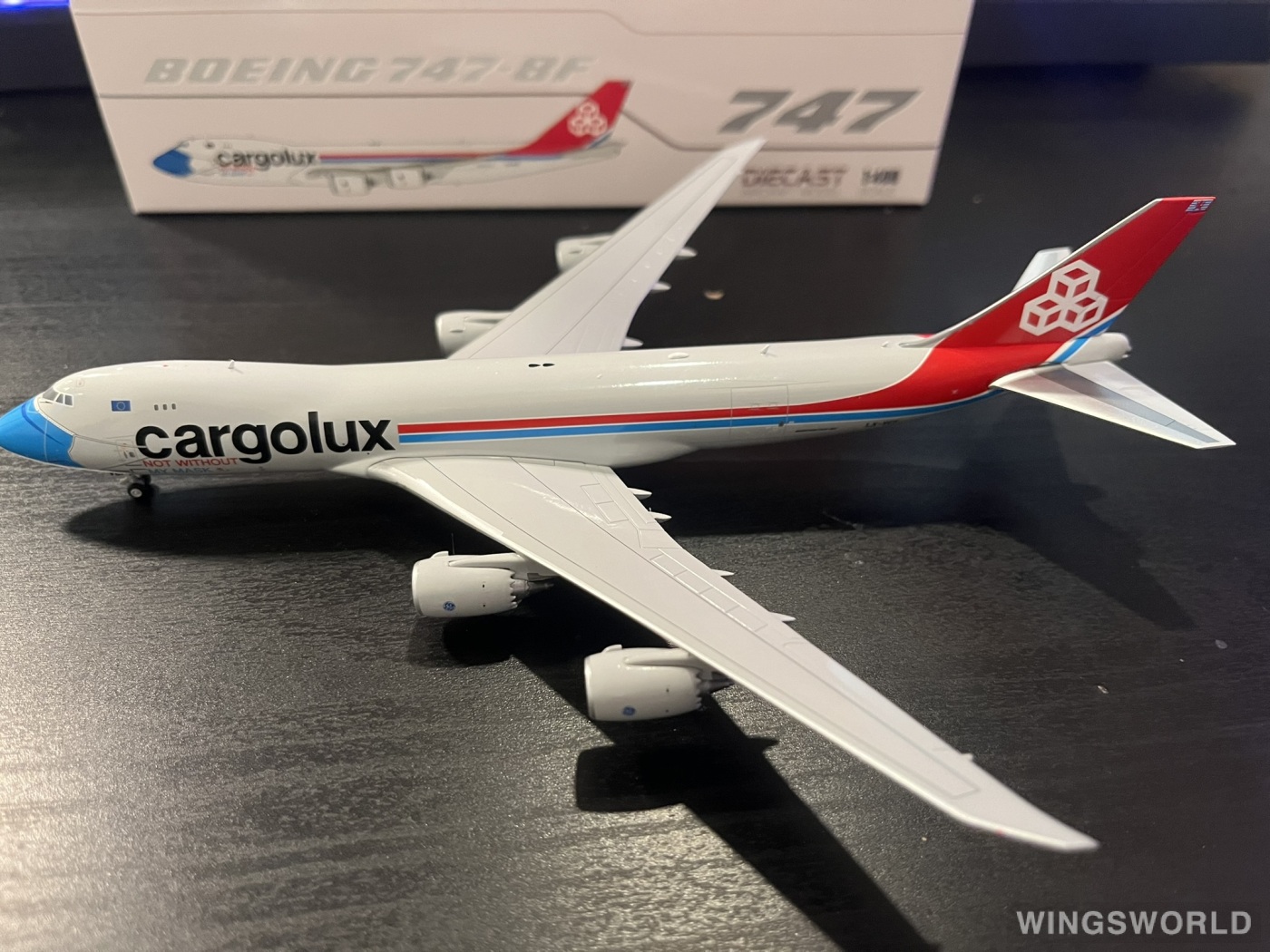 JC Wings 1:400 XX40152 Cargolux 卢森堡货运航空 Boeing 747-8F LX-VCF