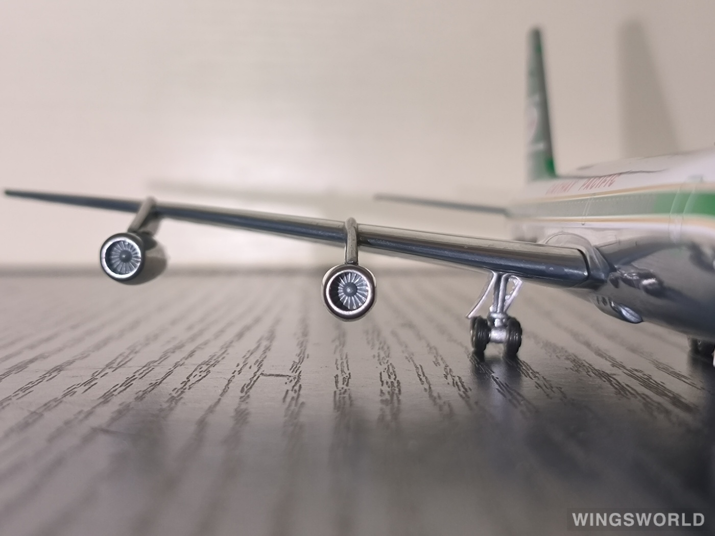 WB Models 1:200 WB-CV-880-003P Cathay Pacific 国泰航空 Convair 880 VR-HGA