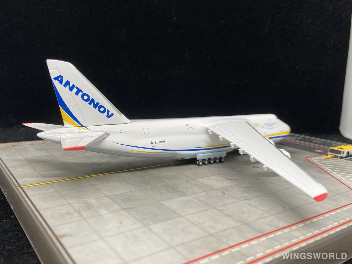 Herpa 1:400 562478 Antonov 安东诺夫 Antonov An-124 UR-82008