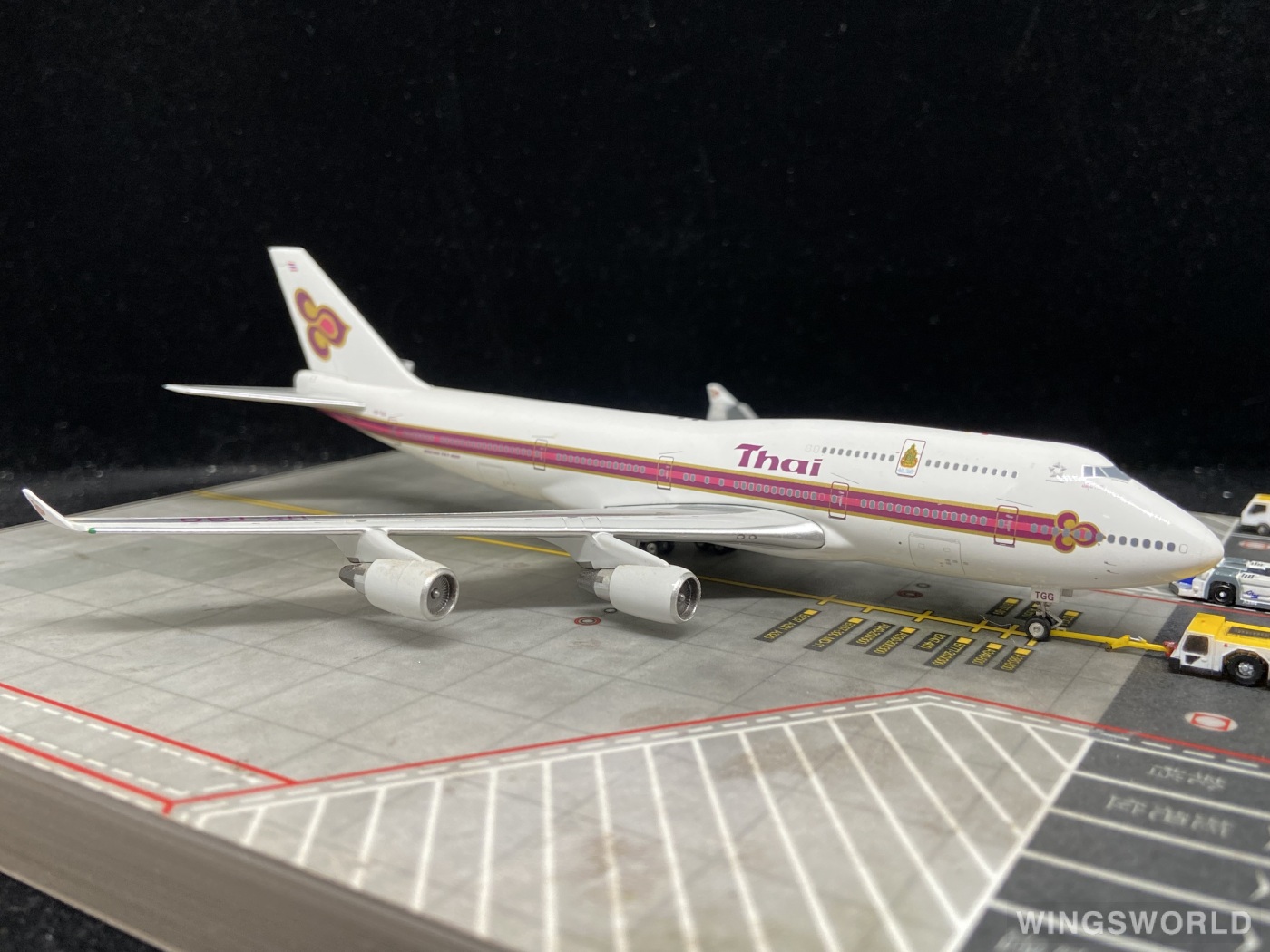 Phoenix 1:400 PH10505 Thai Airways 泰国国际航空 Boeing 747-400 HS-TGG