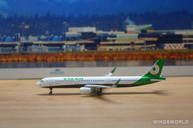 Phoenix 1:400 PH11250 EVA Air 长荣航空 Airbus A321 B-16221