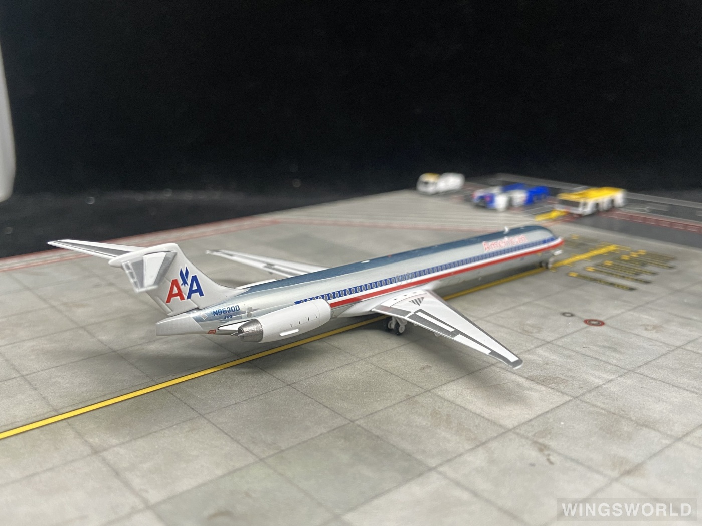 NGmodels 1:400 NG83002 American Airlines 美国航空 McDonnell Douglas MD-83 N9620D