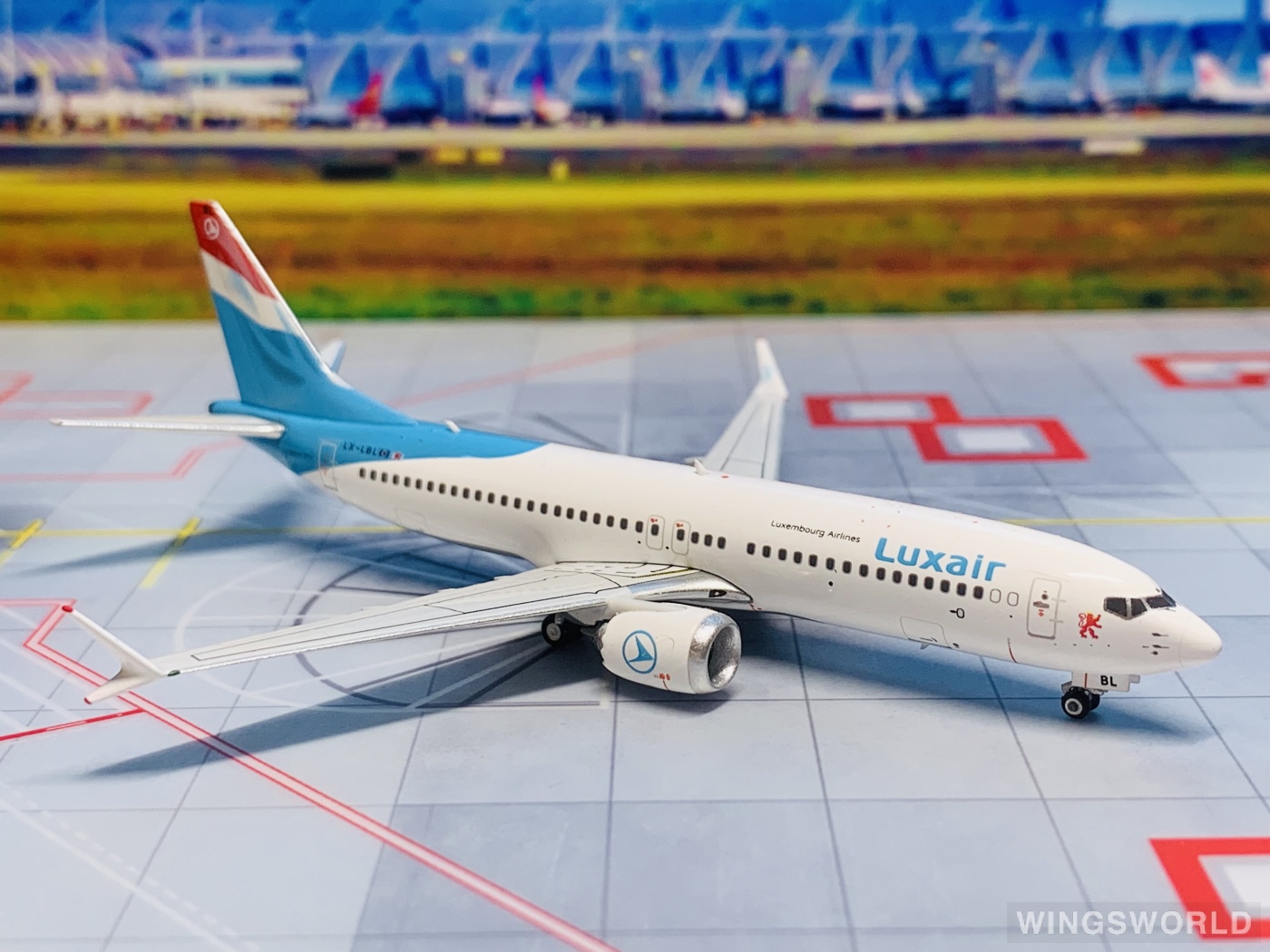 Phoenix 1:400 PH11847 Luxair 卢森堡航空 Boeing 737 MAX 8 LX-LBL