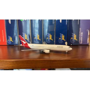 Qantas 澳洲航空 Boeing 767-300 VH-OGN  PH10724 Phoenix 1:400