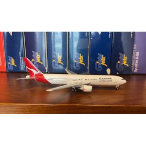Qantas 澳洲航空 Boeing 767-300 VH-OGO  PH10725 Phoenix 1:400