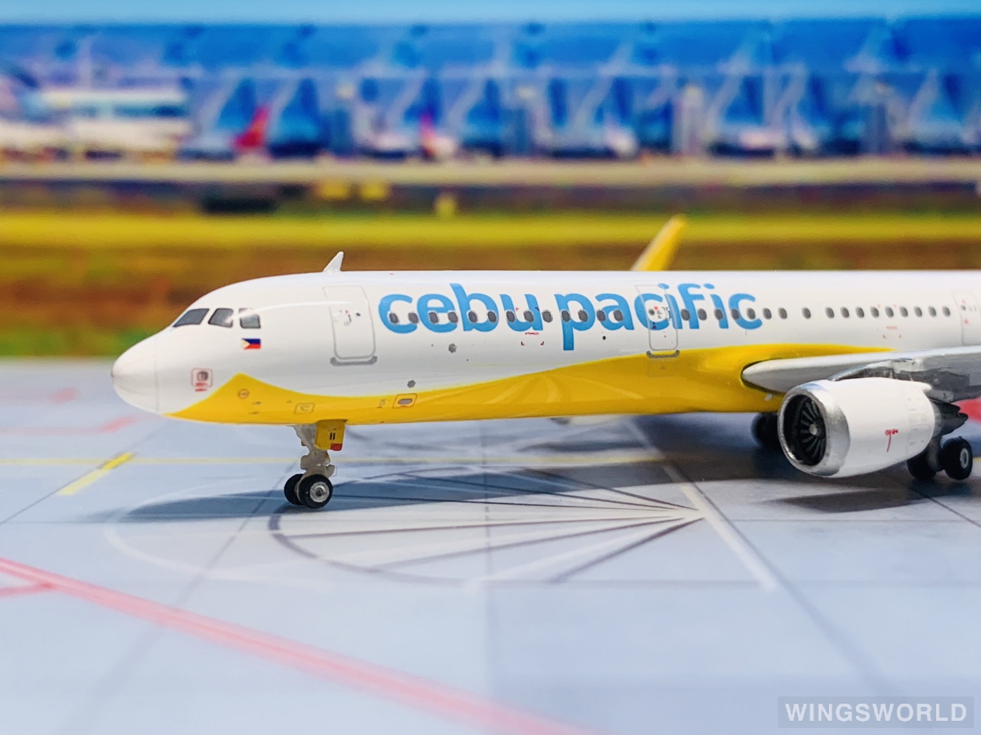 Phoenix 1:400 PH11473 Cebu Pacific Air 宿务太平洋航空 Airbus A321 RP-C4111