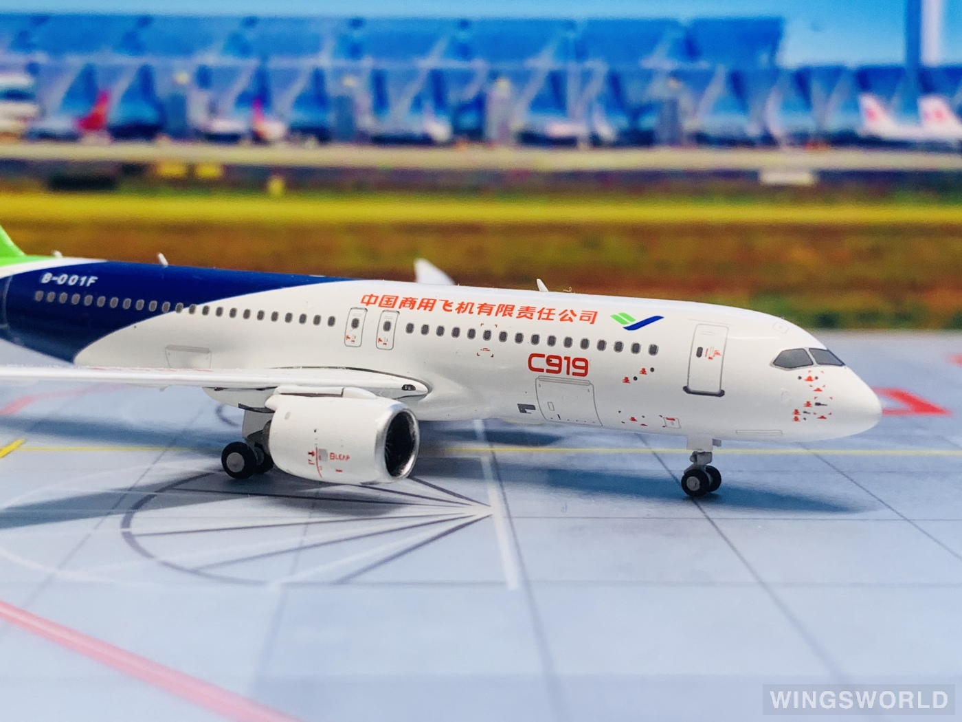 NGmodels 1:400 NG19010 COMAC 中国商飞 Comac C919 B-001F