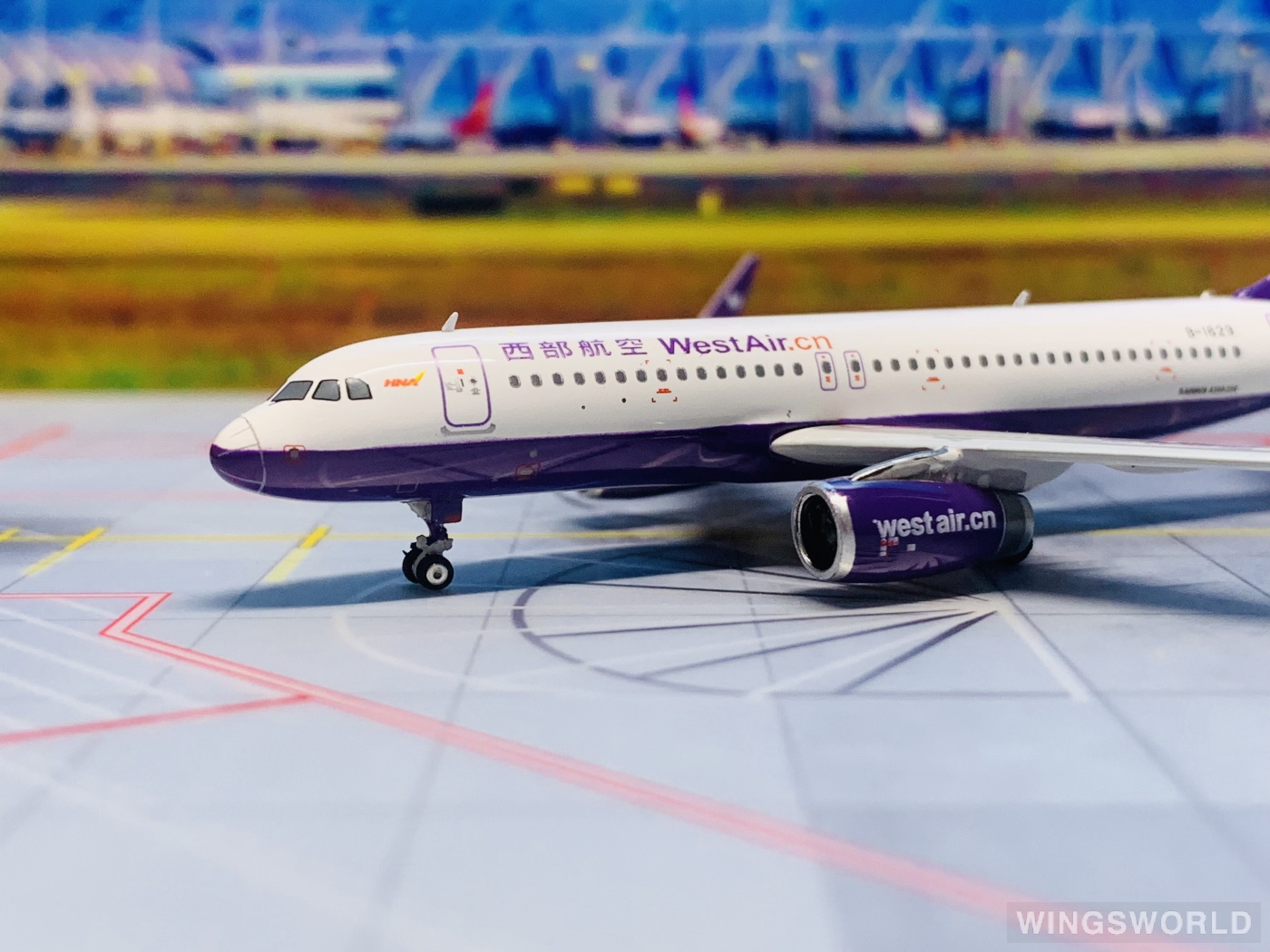 Phoenix 1:400 PH11293 West Air 西部航空 Airbus A320 B-1629