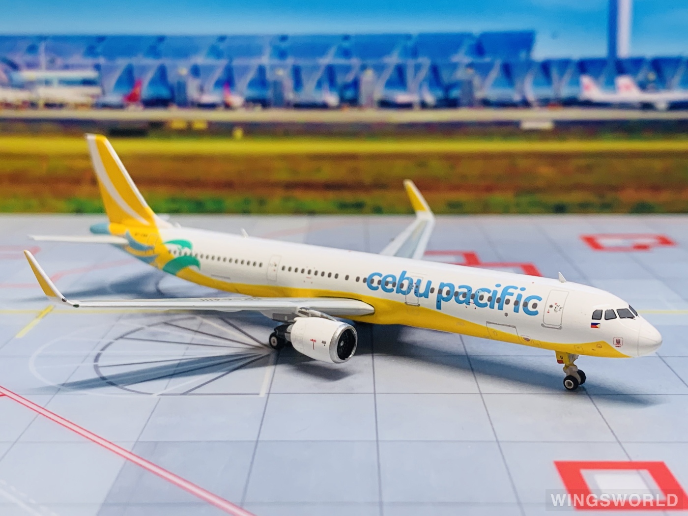 Phoenix 1:400 PH11473 Cebu Pacific Air 宿务太平洋航空 Airbus A321 RP-C4111