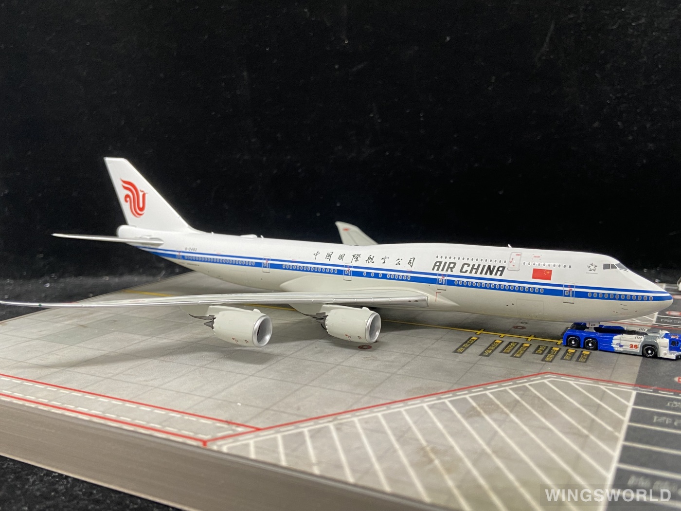 NGmodels 1:400 NG78018 Air China 中国国际航空 Boeing 747-8i B-2482