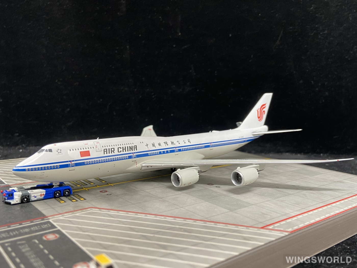 NGmodels 1:400 NG78018 Air China 中国国际航空 Boeing 747-8i B-2482