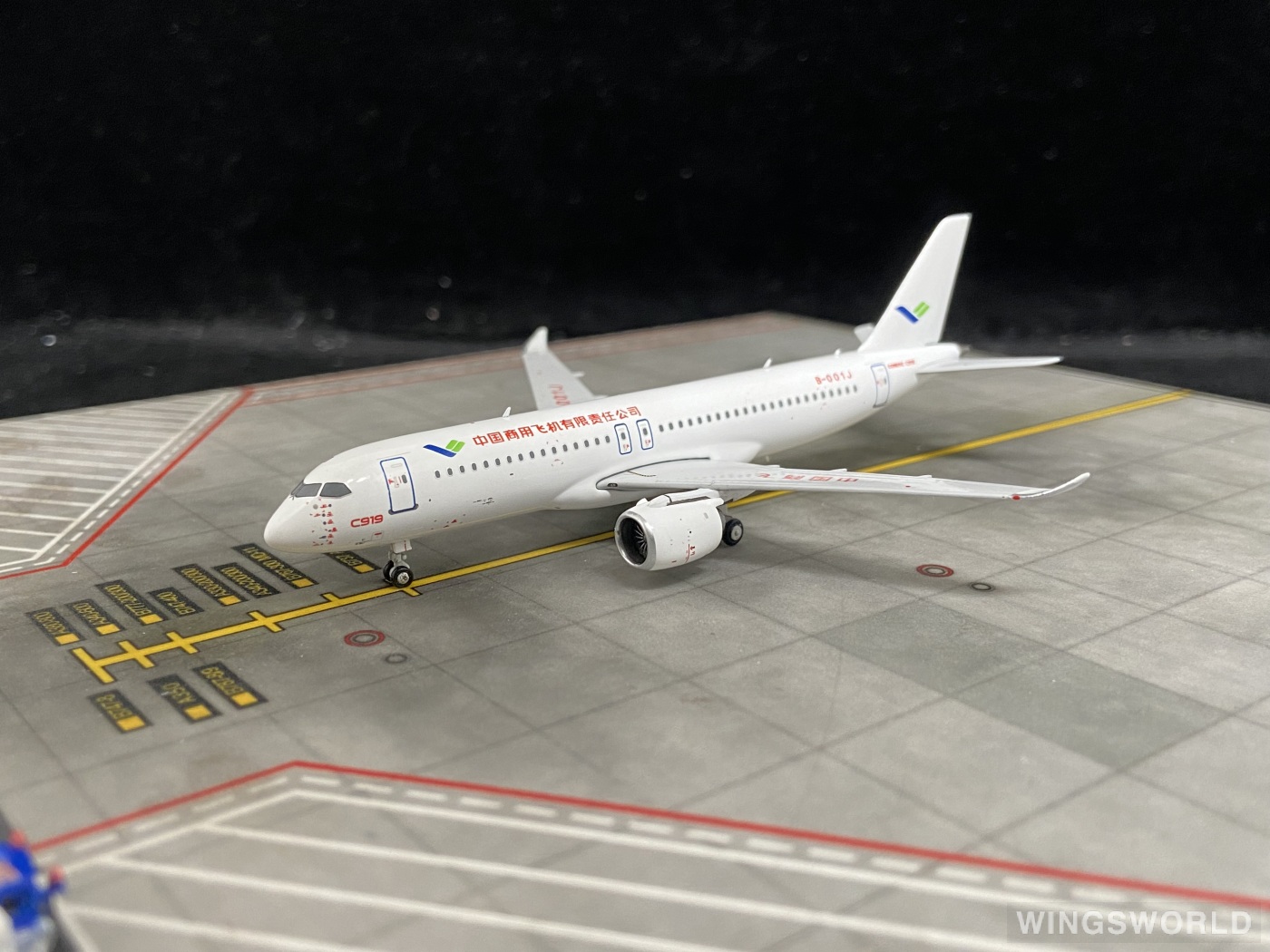 NGmodels 1:400 NG19012 COMAC 中国商飞 Comac C919 B-001J