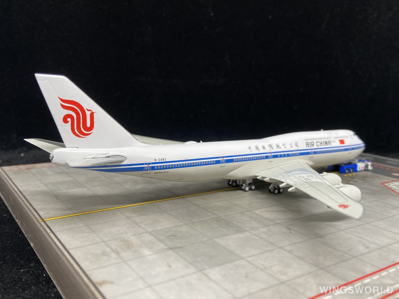 NGmodels 1:400 NG78018 Air China 中国国际航空 Boeing 747-8i B-2482