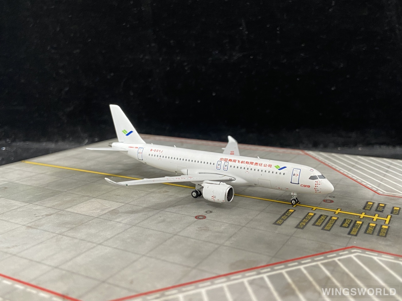 NGmodels 1:400 NG19012 COMAC 中国商飞 Comac C919 B-001J