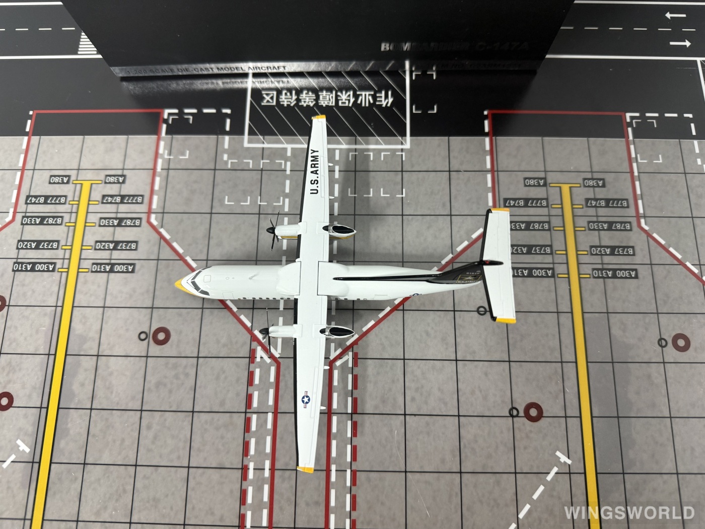 Geminijets 1:200 G2ARM1271 USAF 美国空军 Bombardier Dash 8-300 17-01610