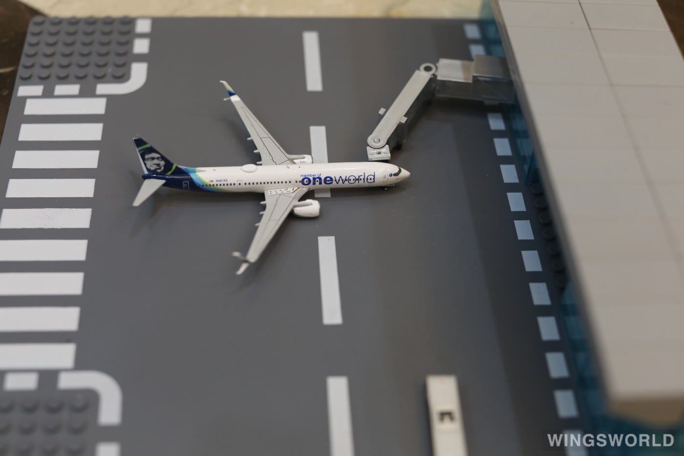 Geminijets 1:400 GJASA2025 Alaska Airlines 阿拉斯加航空 Boeing 737-900ER N487AS