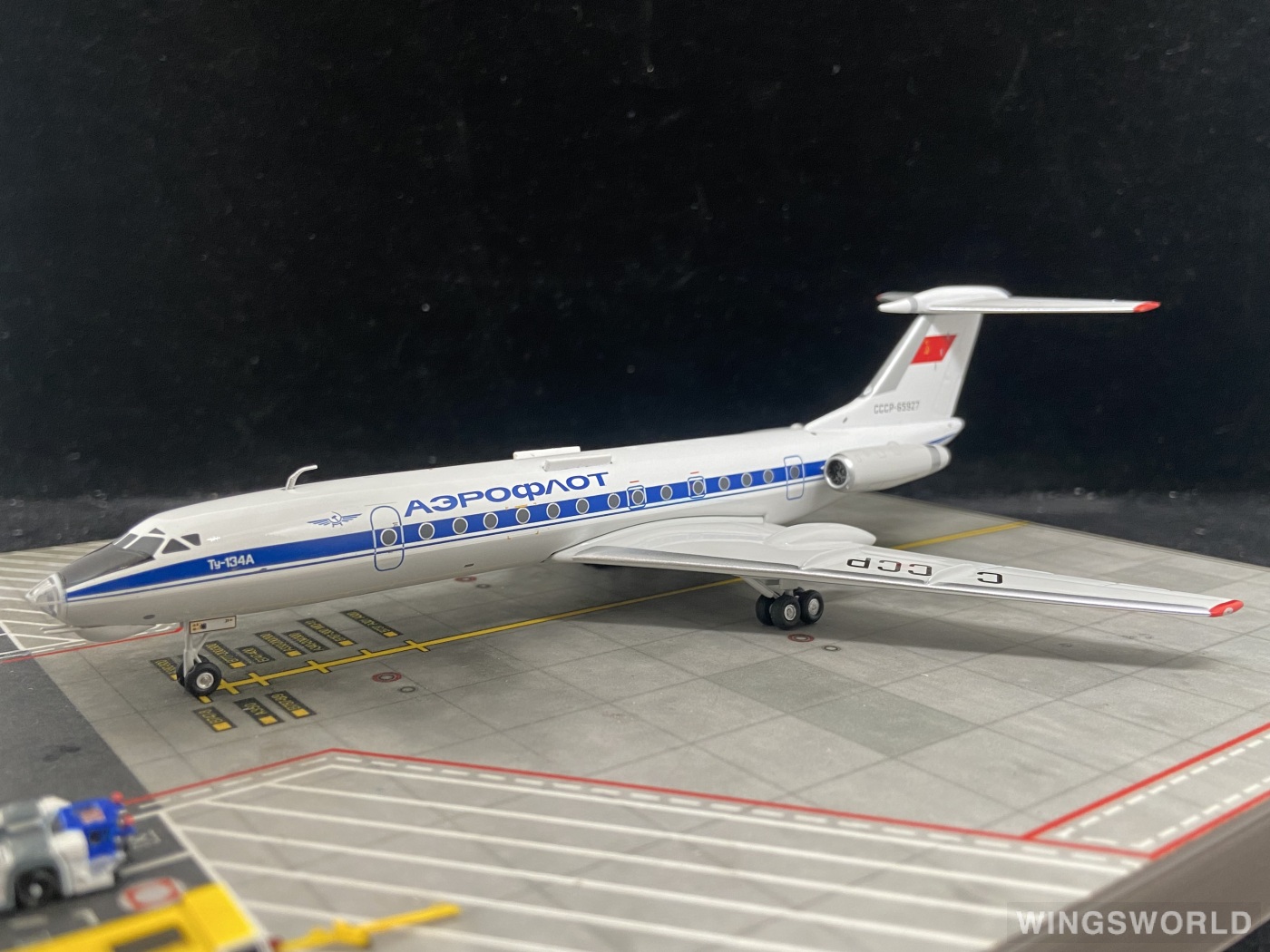Phoenix 1:200 PH02016 Aeroflot 俄罗斯航空 Tupolev TU-134 CCCP-65927