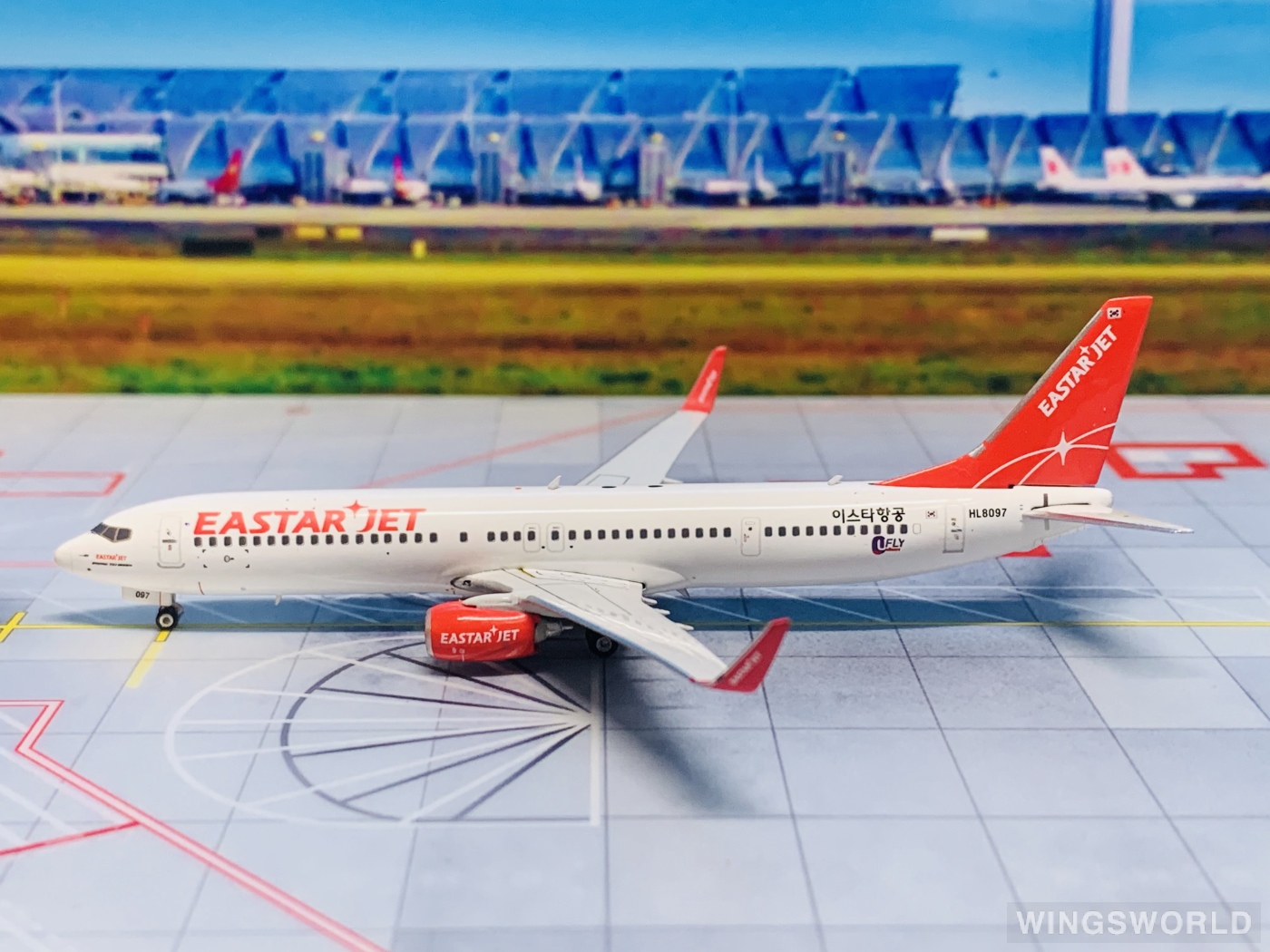 Phoenix 1:400 PH04196 Eastar Jet 易斯达航空 Boeing 737-900 HL8097