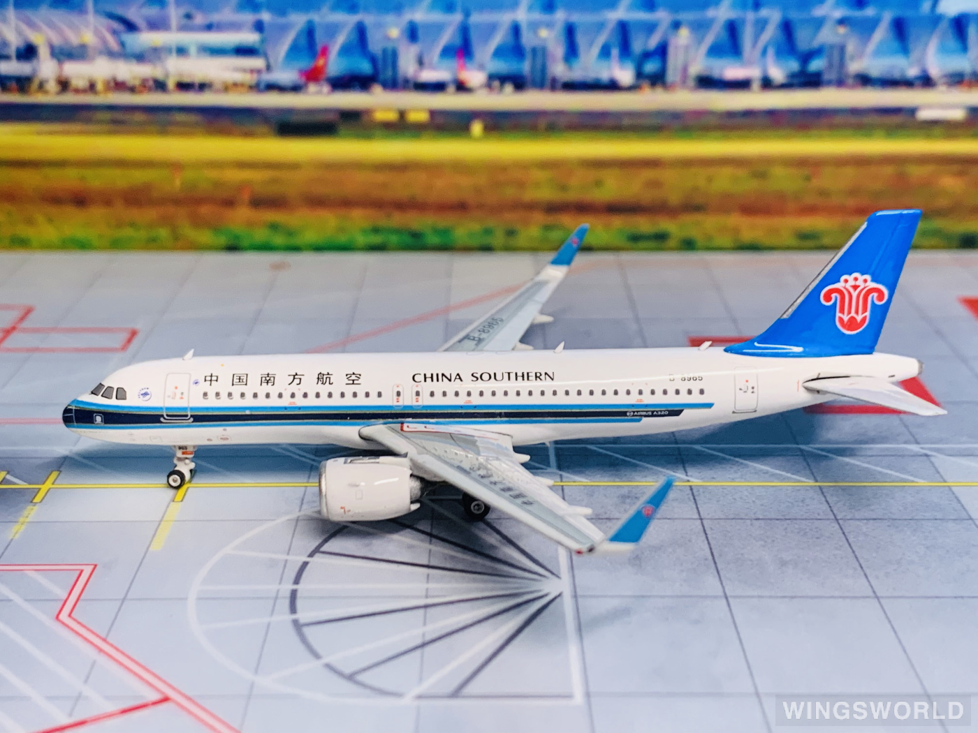 INFLIGFT200製 1/200 中国南方航空 A320neo B-8545 China Southern