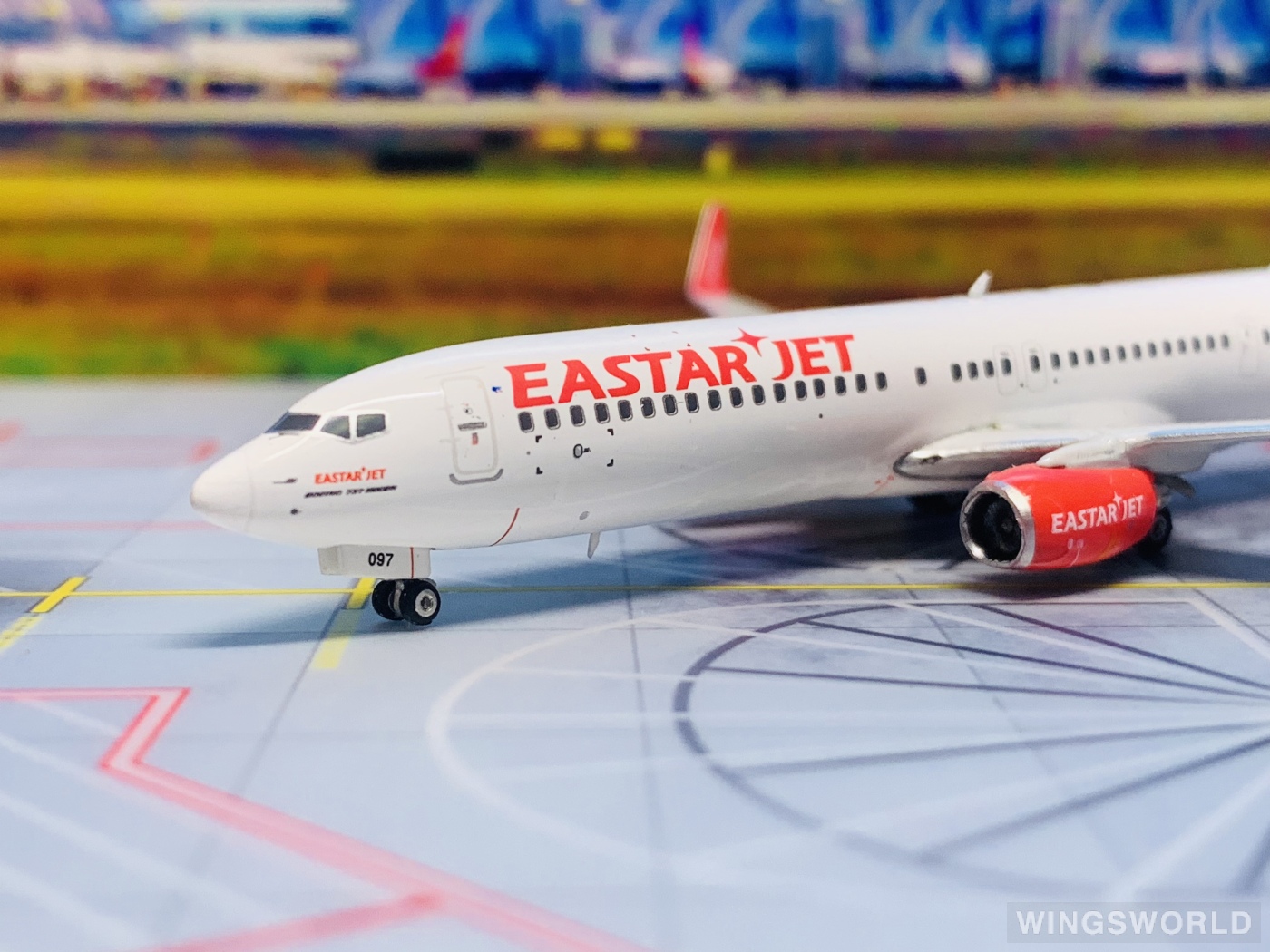 Phoenix 1:400 PH04196 Eastar Jet 易斯达航空 Boeing 737-900 HL8097