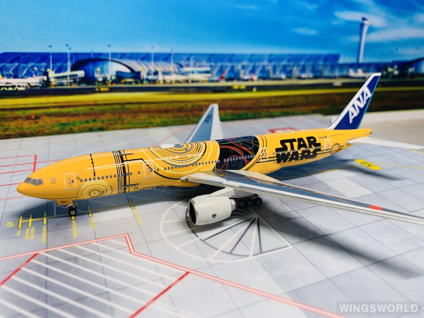 Phoenix 1:400 PH4JA743A ANA 全日空 Boeing 777-200 JA743A