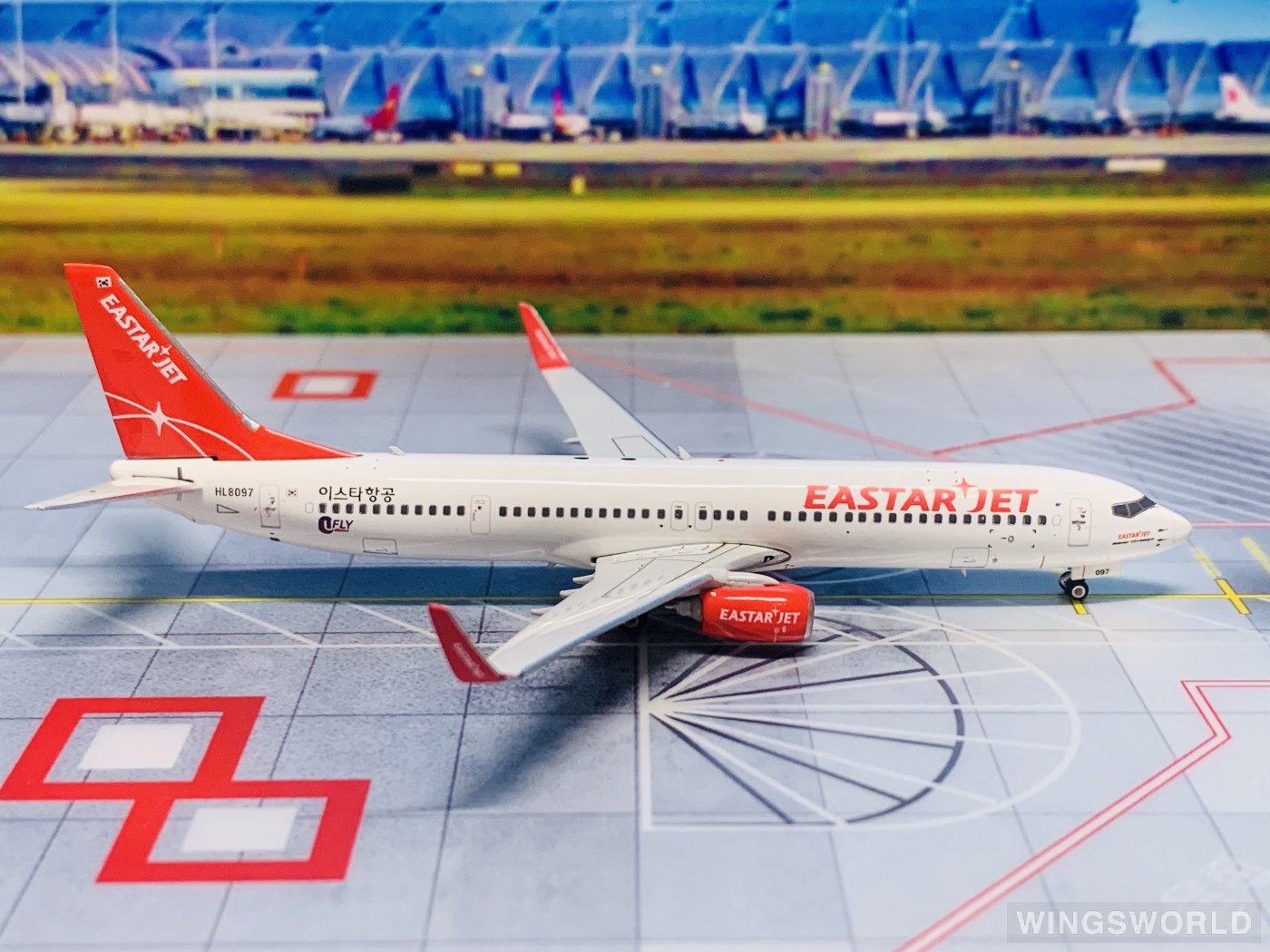 Phoenix 1:400 PH04196 Eastar Jet 易斯达航空 Boeing 737-900 HL8097