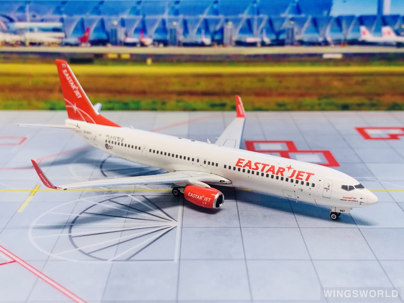 Phoenix 1:400 PH04196 Eastar Jet 易斯达航空 Boeing 737-900 HL8097
