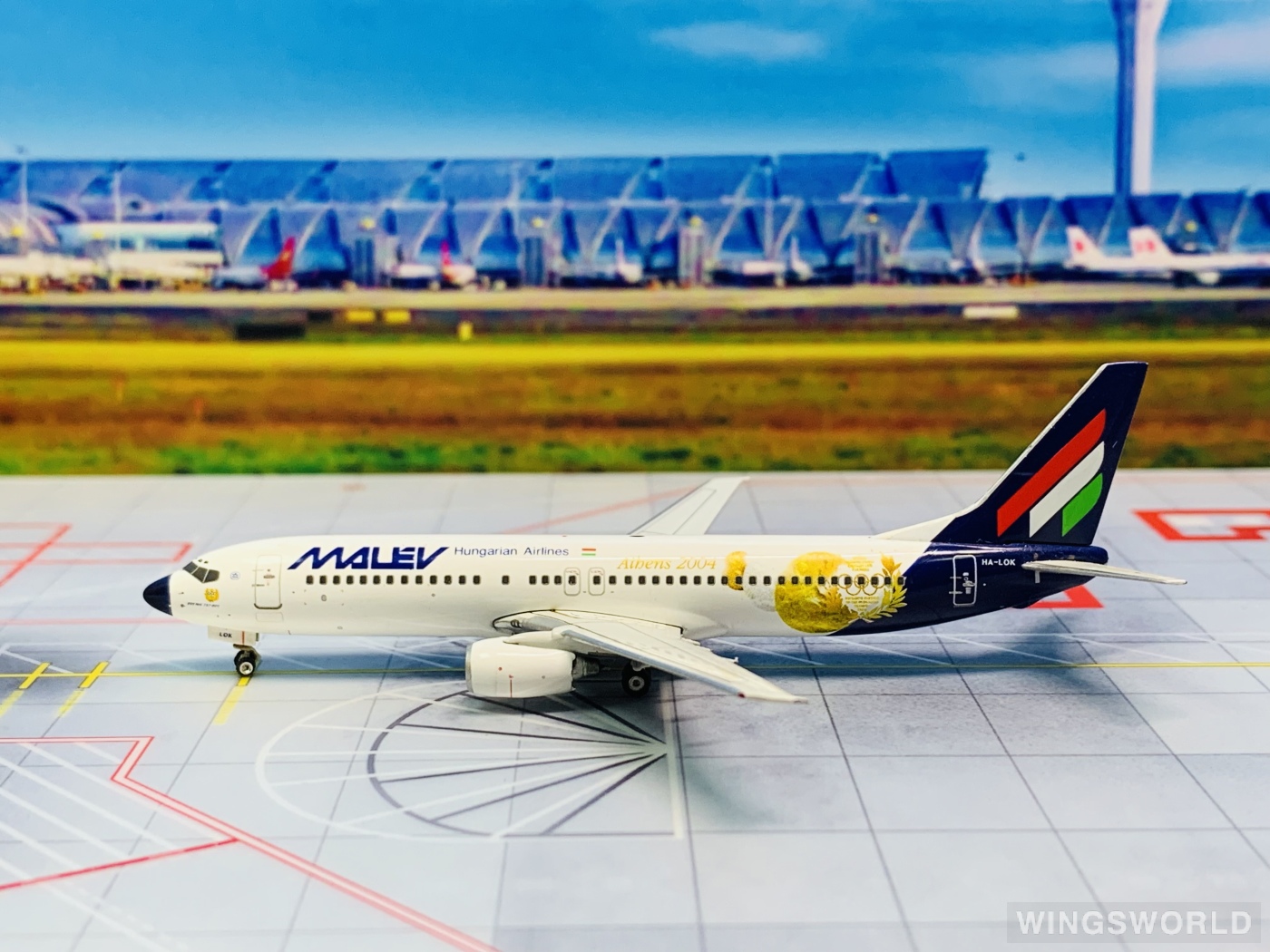 Phoenix 1:400 PH10731 Malév 匈牙利航空 Boeing 737-800 HA-LOK
