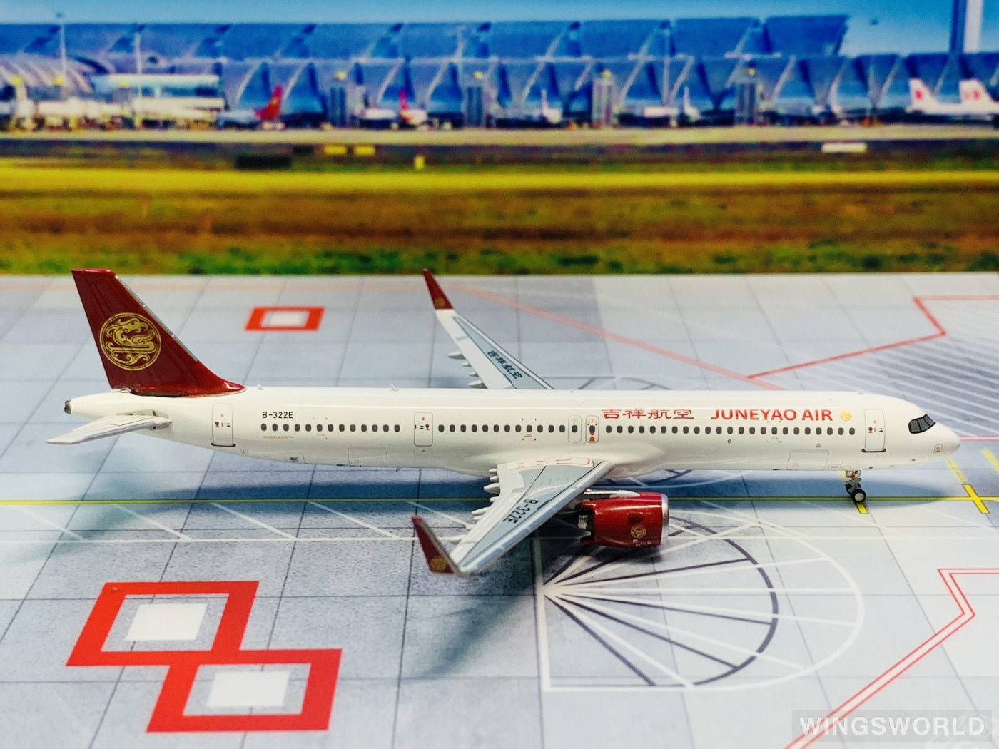HYJLwings 1:400 HY210083 Juneyao Airlines 吉祥航空 Airbus A321neo B-322E