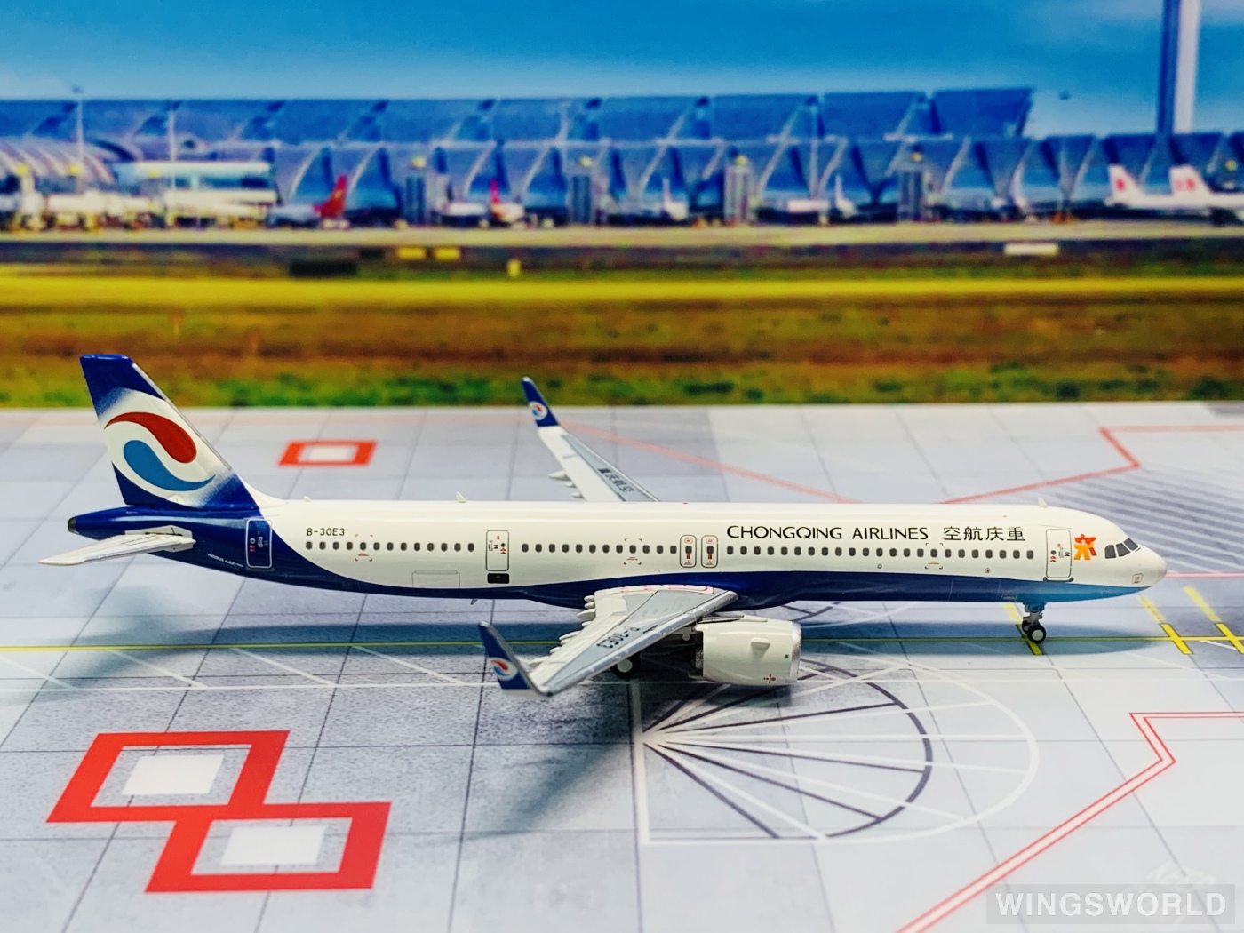 NGmodels 1:400 NG13007 Chongqing Airlines 重庆航空 Airbus A321neo B-30E3