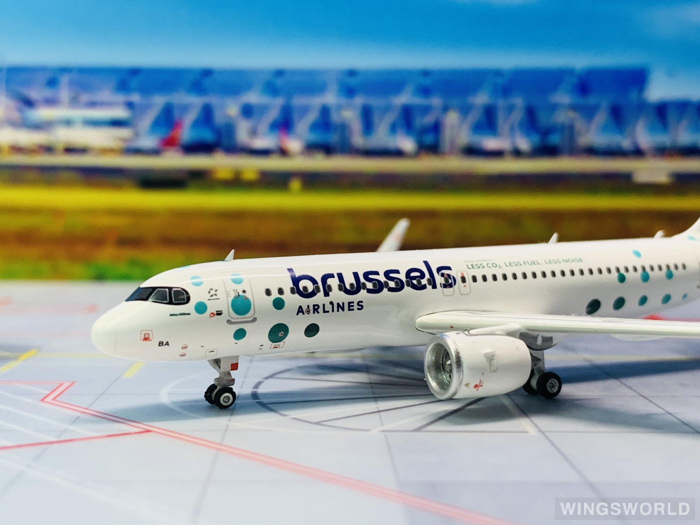 Phoenix 1:400 PH11844 Brussels Airlines 布鲁塞尔航空 Airbus A320neo OO-SBA