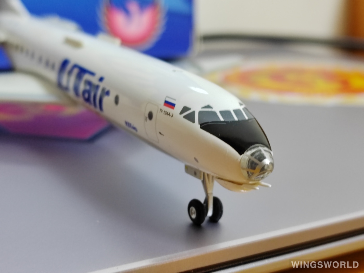 Phoenix 1:200 PH20114 UTair 乌塔航空 Tupolev TU-134 RA-65127