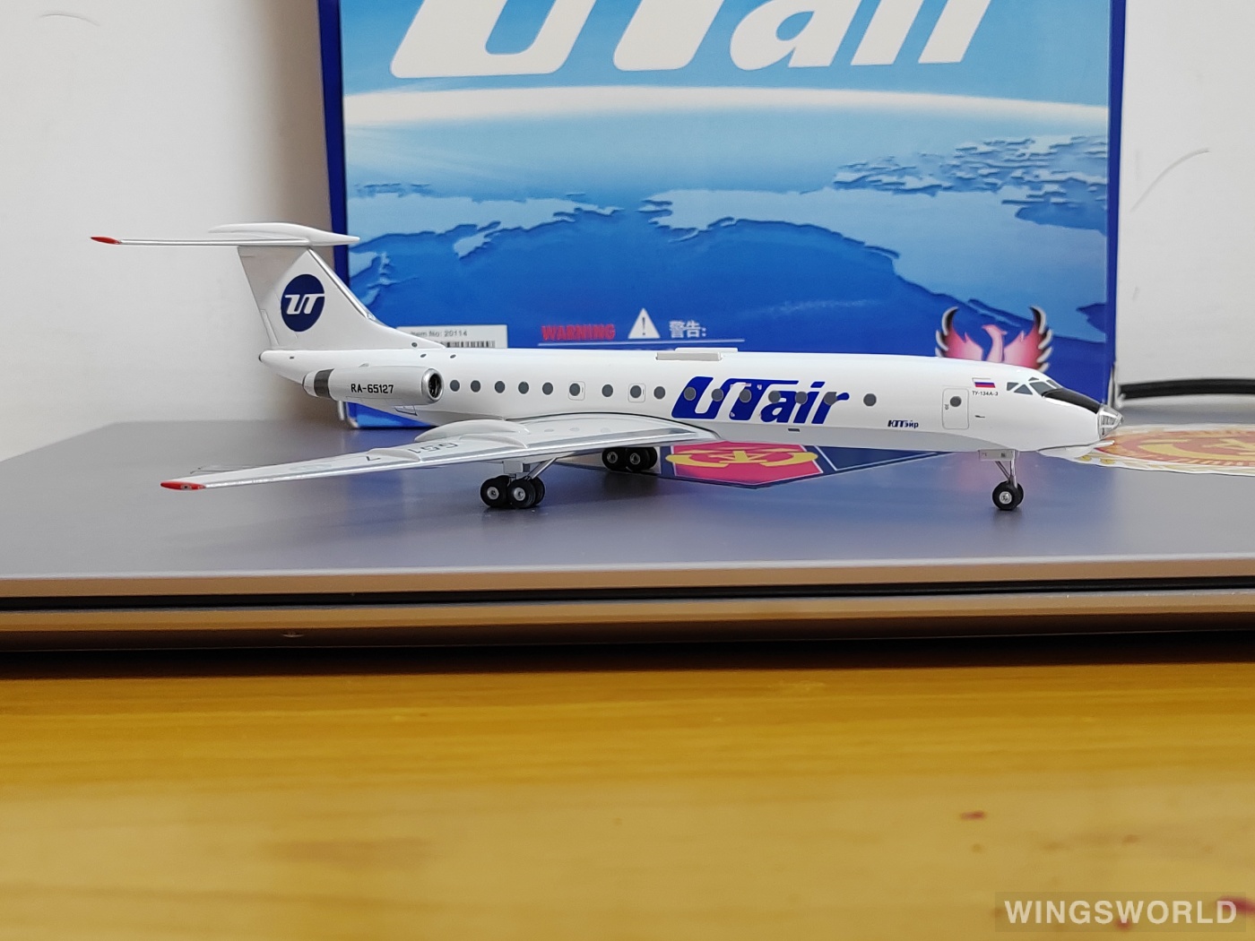 Phoenix 1:200 PH20114 UTair 乌塔航空 Tupolev TU-134 RA-65127