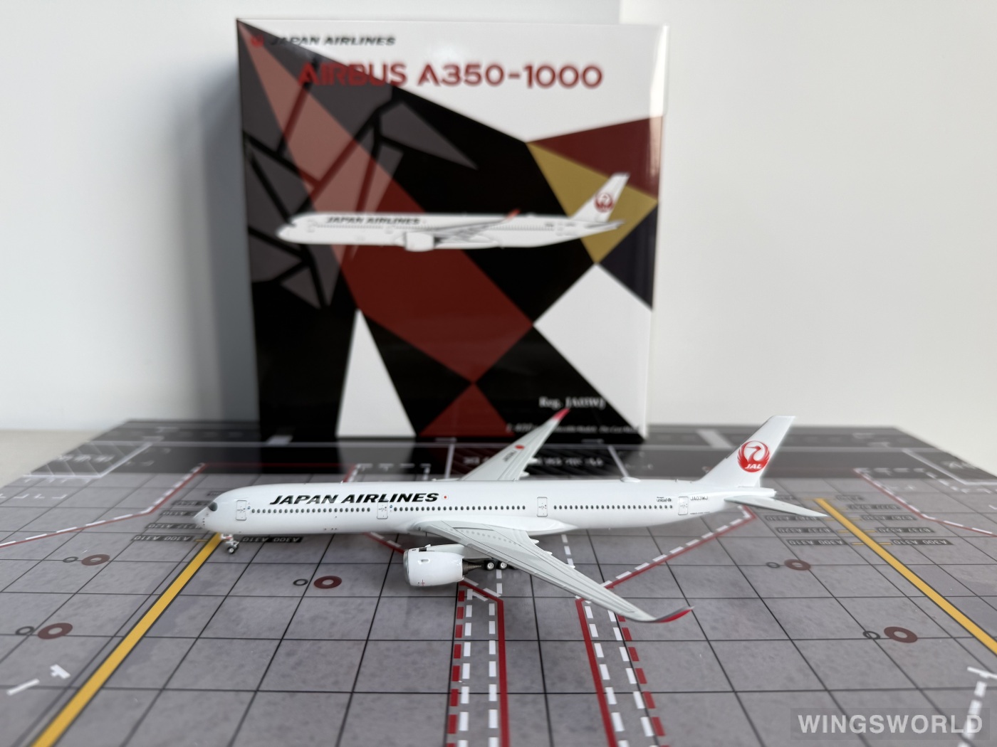 NGmodels 1:400 NG57015 Japan Airlines 日本航空 Airbus A350-1000 JA03WJ