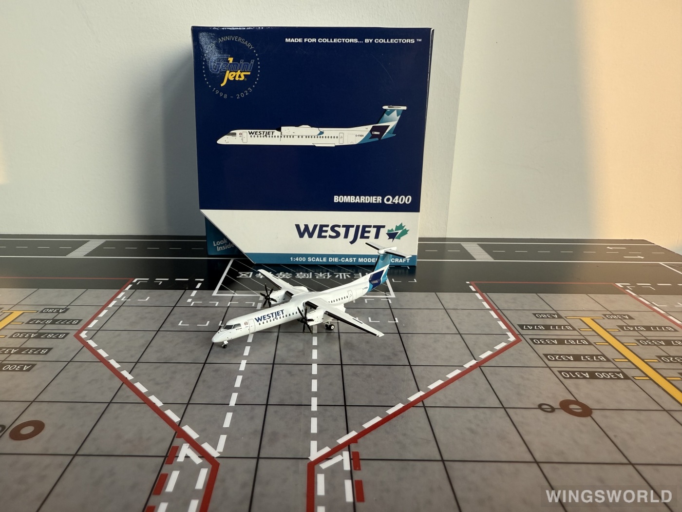 Geminijets 1:400 GJWJA2272 WestJet 西捷航空 Bombardier Dash 8-400 C-FOEN