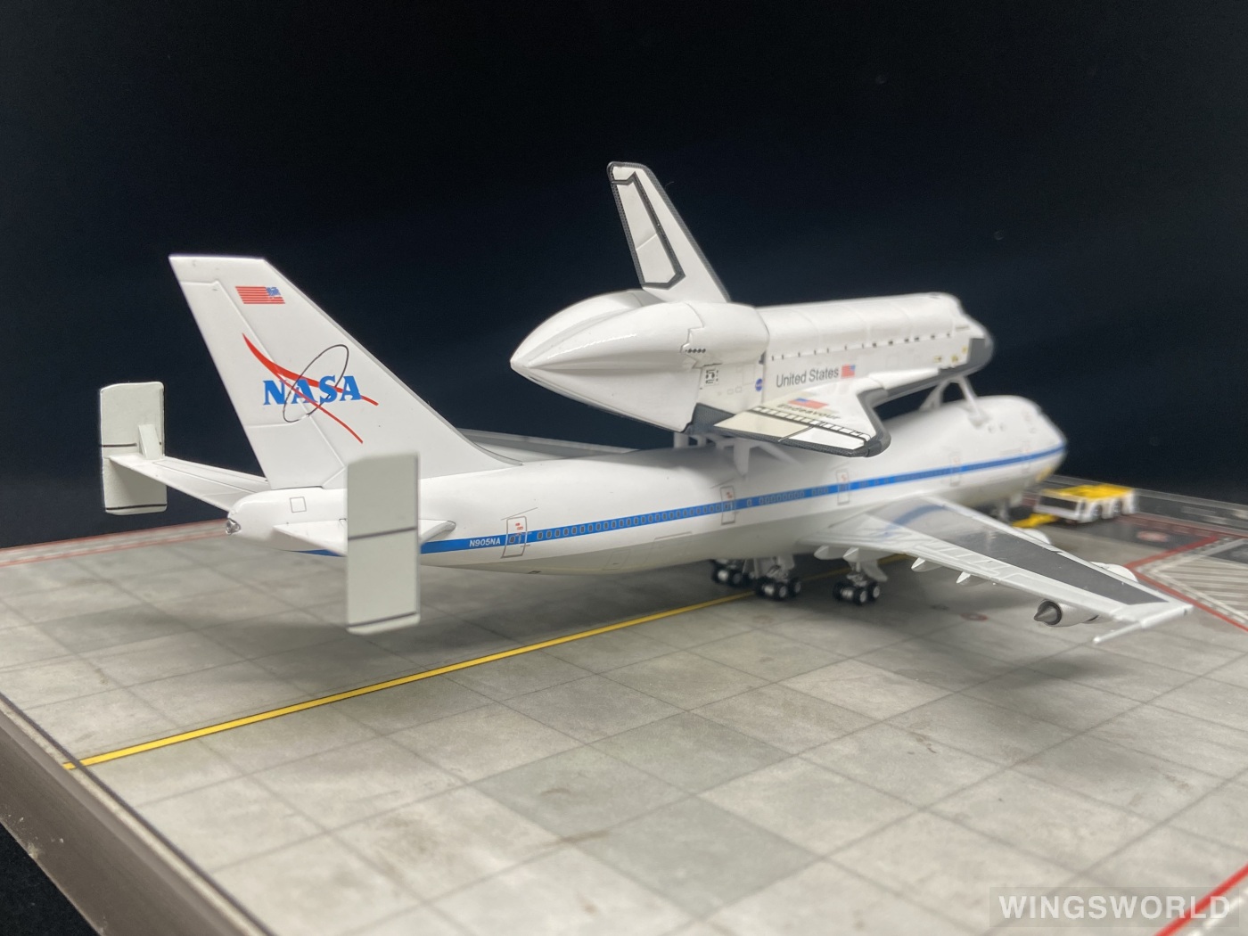 Patriot 1:400 PT-400-010 NASA 美国航空航天局 Boeing 747-100 N905NA