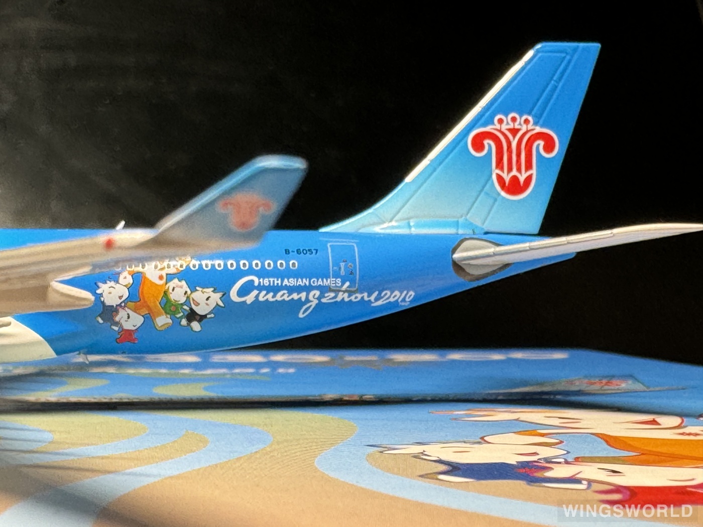 NGmodels 1:400 NG61081 China Southern 中国南方航空 Airbus A330-200 B-6057
