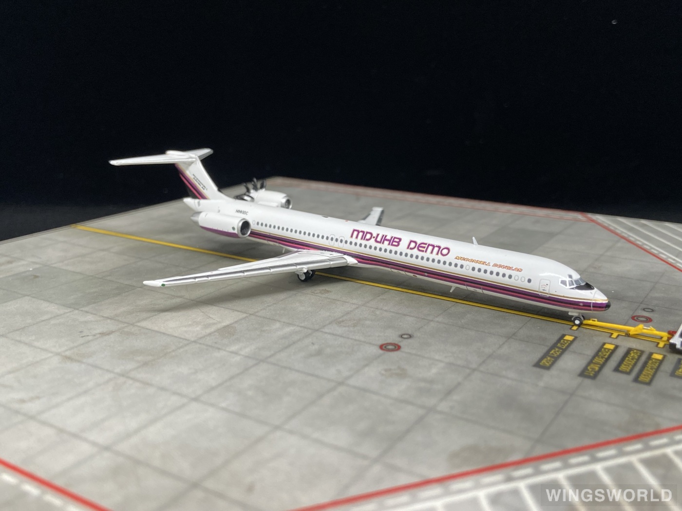 JC Wings 1:400 XX40180 McDonnell Douglas 麦道公司 McDonnell Douglas MD-81 N980DC