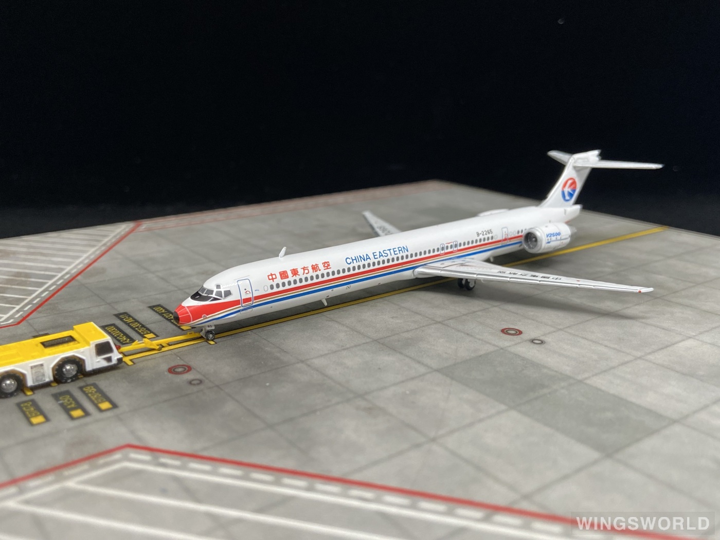 JC Wings 1:400 LH4396 China Eastern 中国东方航空 McDonnell Douglas MD-90 B-2265