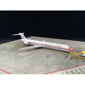 China Eastern 中国东方航空 McDonnell Douglas MD-90 B-2265  LH4396 JC Wings 1:400