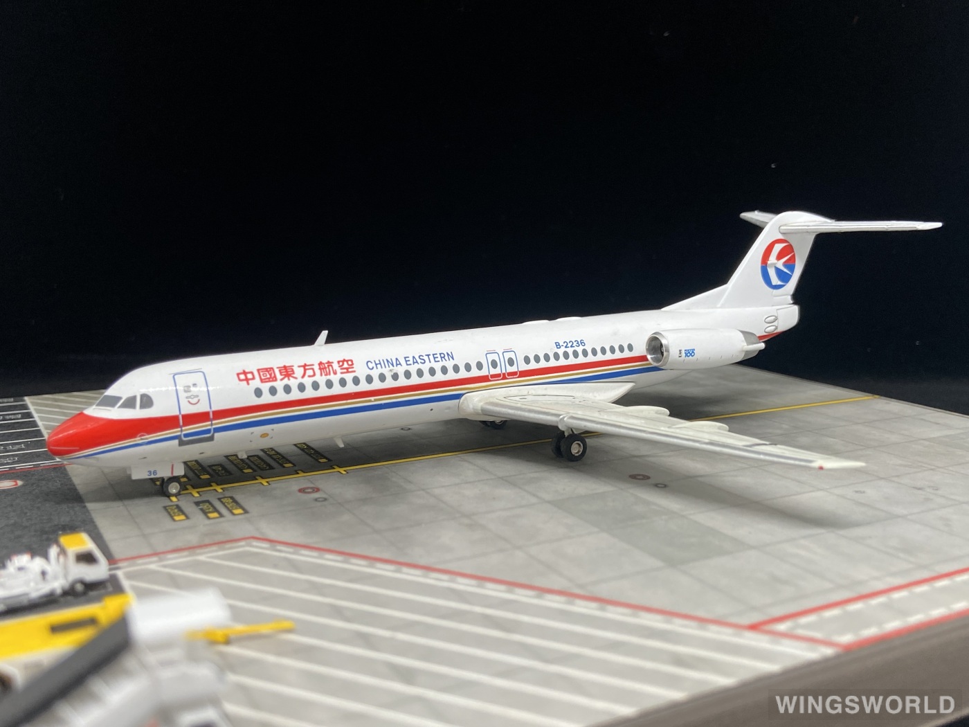 Jcwings Boeing737-800 1/200 中国東方航空 ScaleModelStore.com :: JC Wings 1:200 - EW2738005 - China