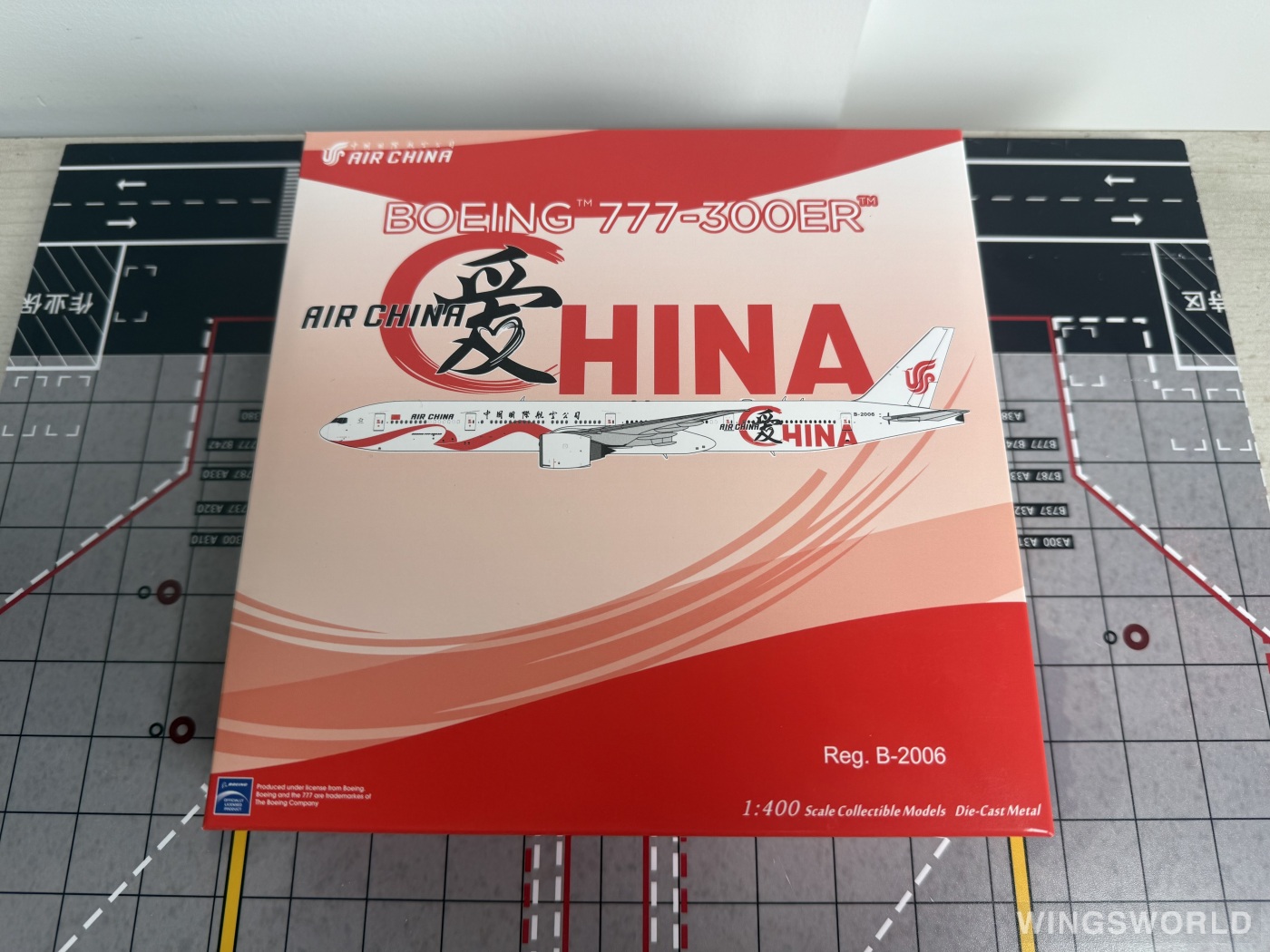 NGmodels 1:400 NG73048 Air China 中国国际航空 Boeing 777-300ER B-2006