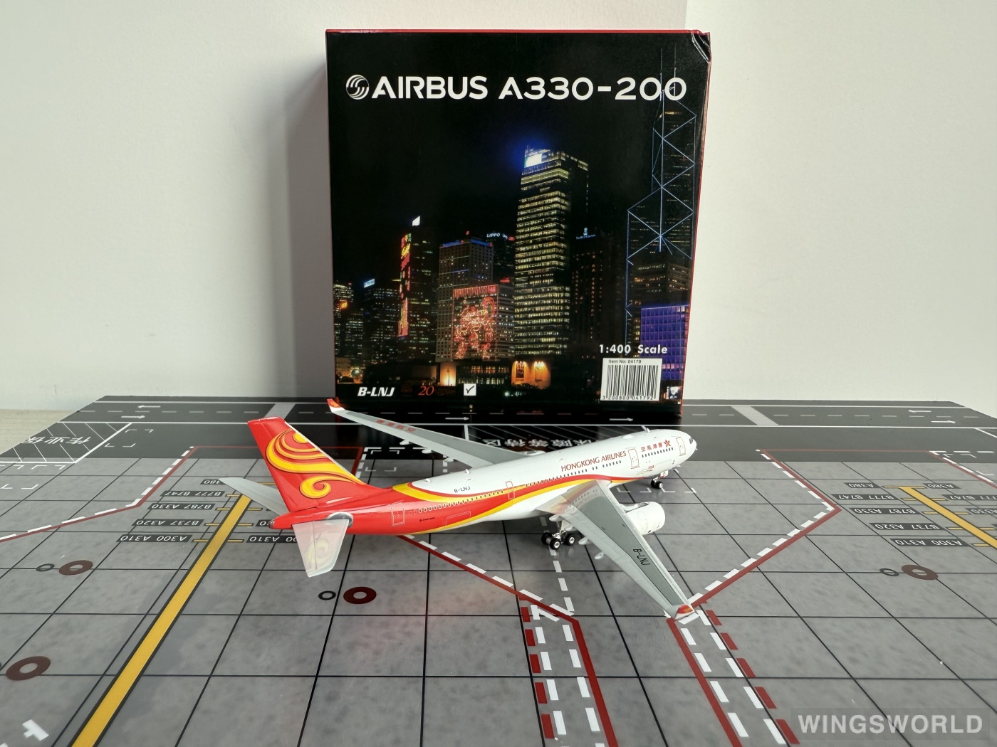 Phoenix 1:400 PH04179 Hong Kong Airlines 香港航空 Airbus A330-200 B-LNJ