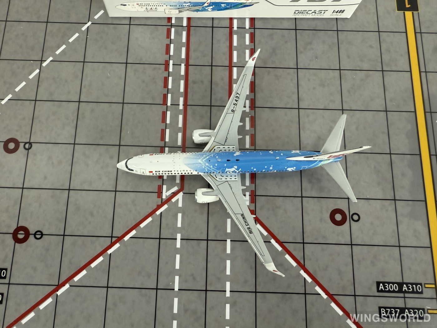 JC Wings 1:400 XX4986 Air China 中国国际航空 Boeing 737-800 B-5497