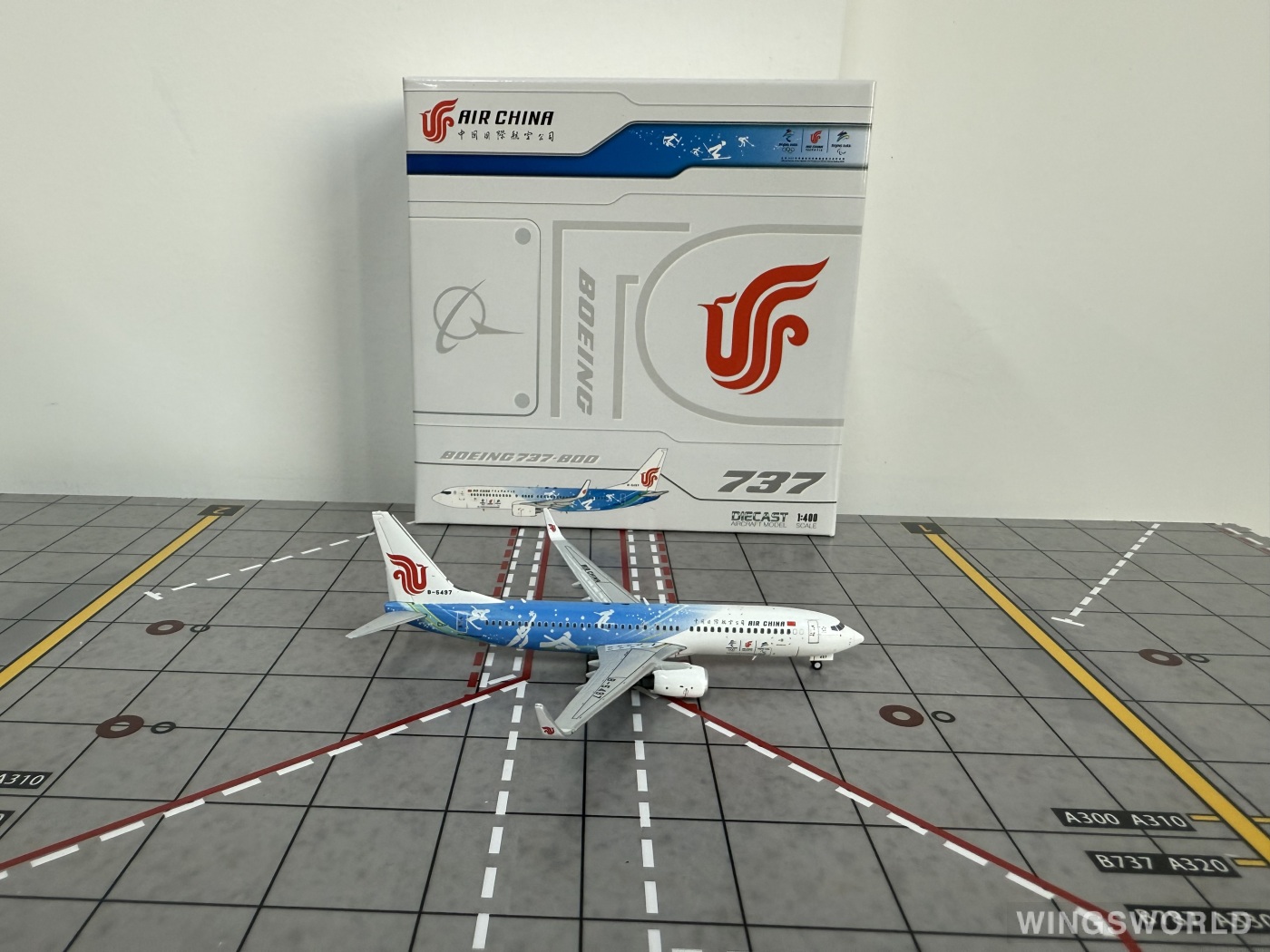 JC Wings 1:400 XX4986 Air China 中国国际航空 Boeing 737-800 B-5497