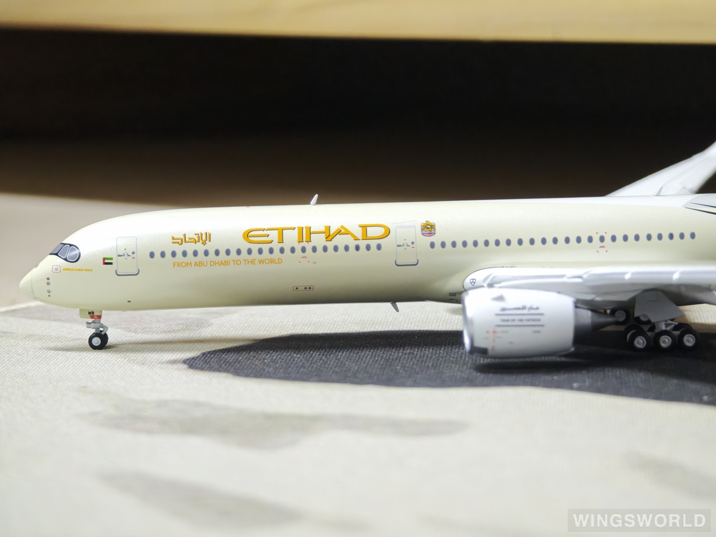 JC Wings 1:400 XX4496A Etihad Airways 阿提哈德航空 Airbus A350-1000 A6-XWB