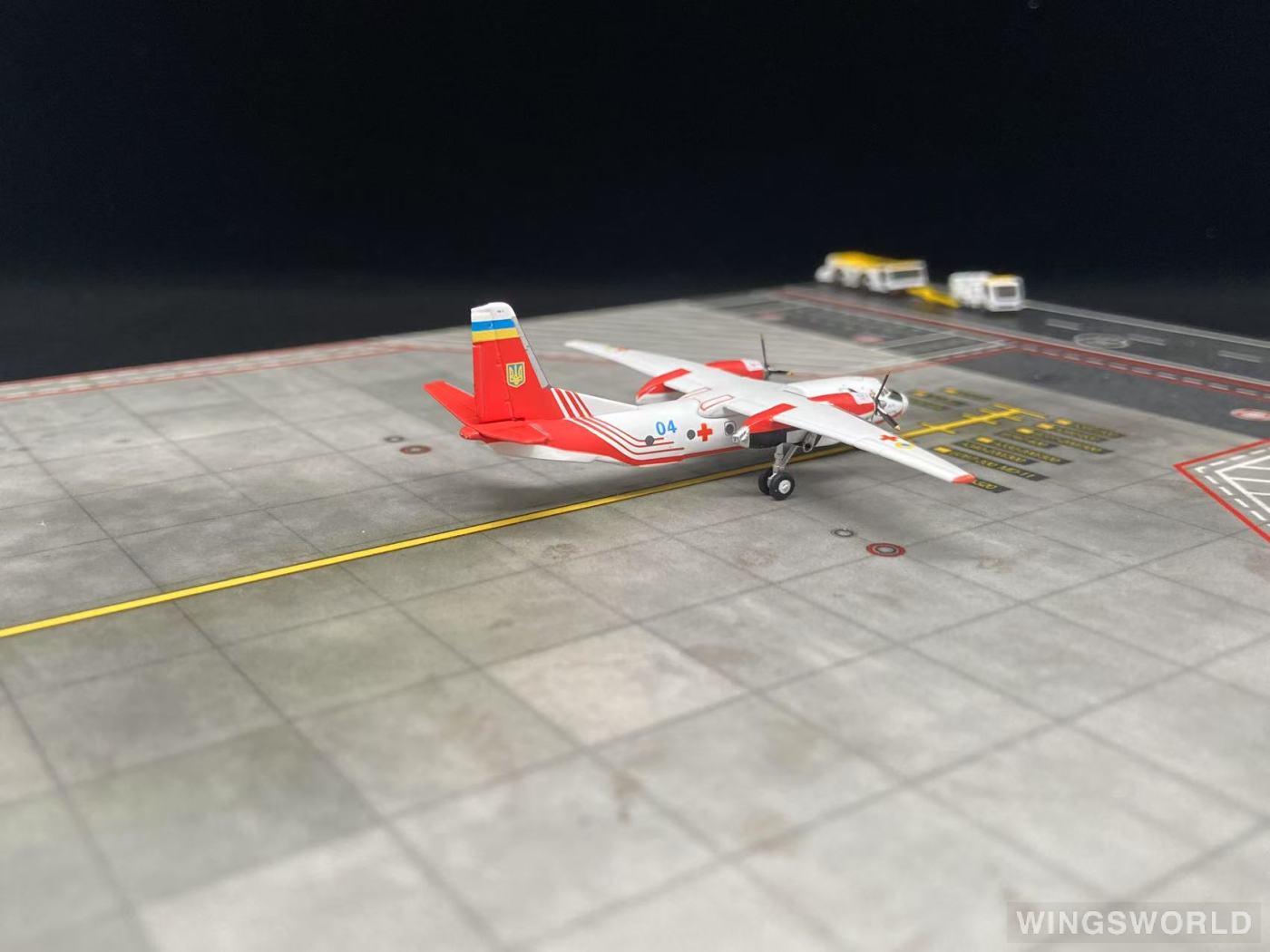 JC Wings 1:400 LH4328 Ukrainian Air Force 乌克兰空军 Antonov An-26 04