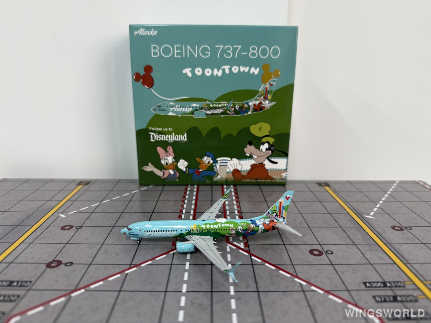 NGmodels 1:400 NG58222 Alaska Airlines 阿拉斯加航空 Boeing 737-800 N565AS